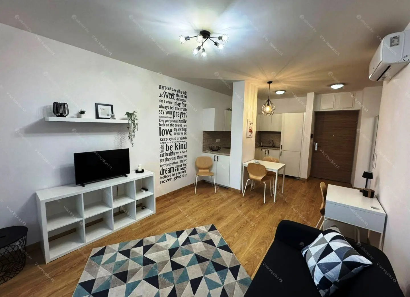 Kiadó albérlet 260000 Ft/hó áron: Budapest, XIV. kerület  Fischer István utca. Mérete: 43 nm, 2 szobás | Alberlet.hu - 6643646