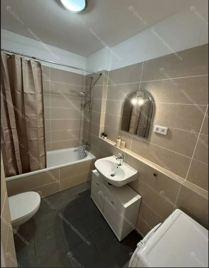 Kiadó albérlet 260000 Ft/hó áron: Budapest, XIV. kerület  Fischer István utca. Mérete: 43 nm, 2 szobás | Alberlet.hu - 6650275