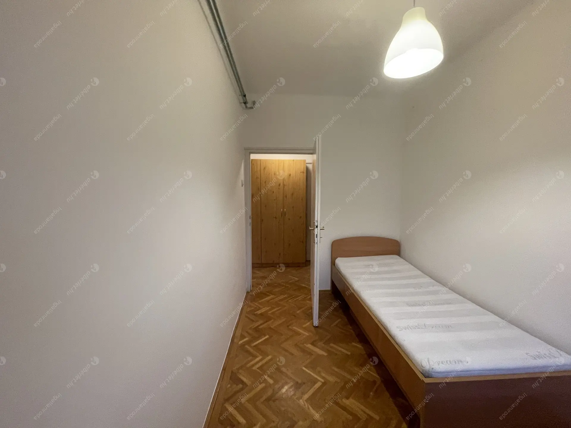 Kiadó albérlet 295000 Ft/hó áron: Budapest, XIV. kerület  Fogarasi út. Mérete: 70 nm, 3 szobás | Alberlet.hu - 5861943