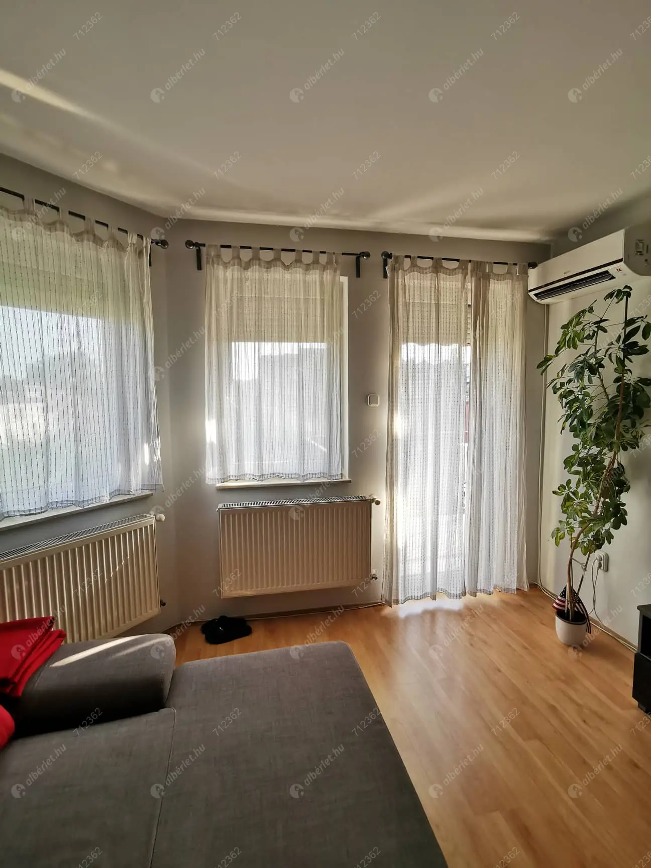 Kiadó albérlet 330000 Ft/hó áron: Budapest, XIV. kerület  Fűrész utca. Mérete: 70 nm, 3 szobás | Alberlet.hu - 5708791