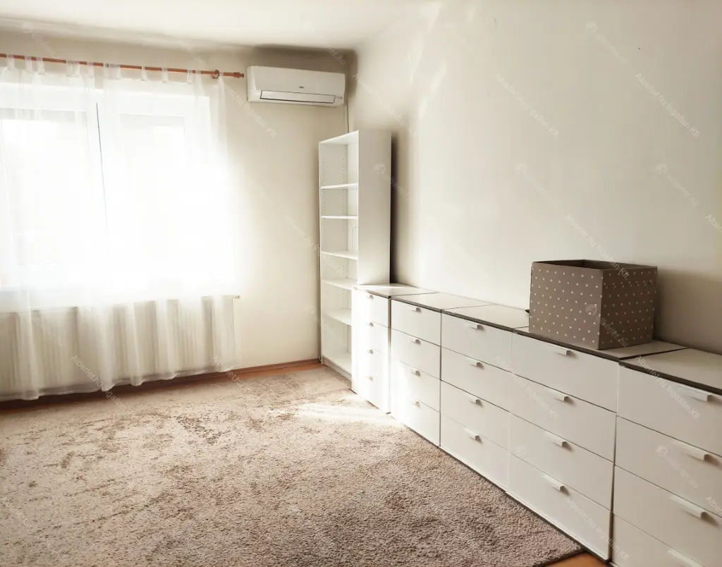 Kiadó albérlet 420000 Ft/hó áron: Budapest, XIV. kerület  Fűrész utca. Mérete: 76 nm, 3 szobás | Alberlet.hu - 6683001