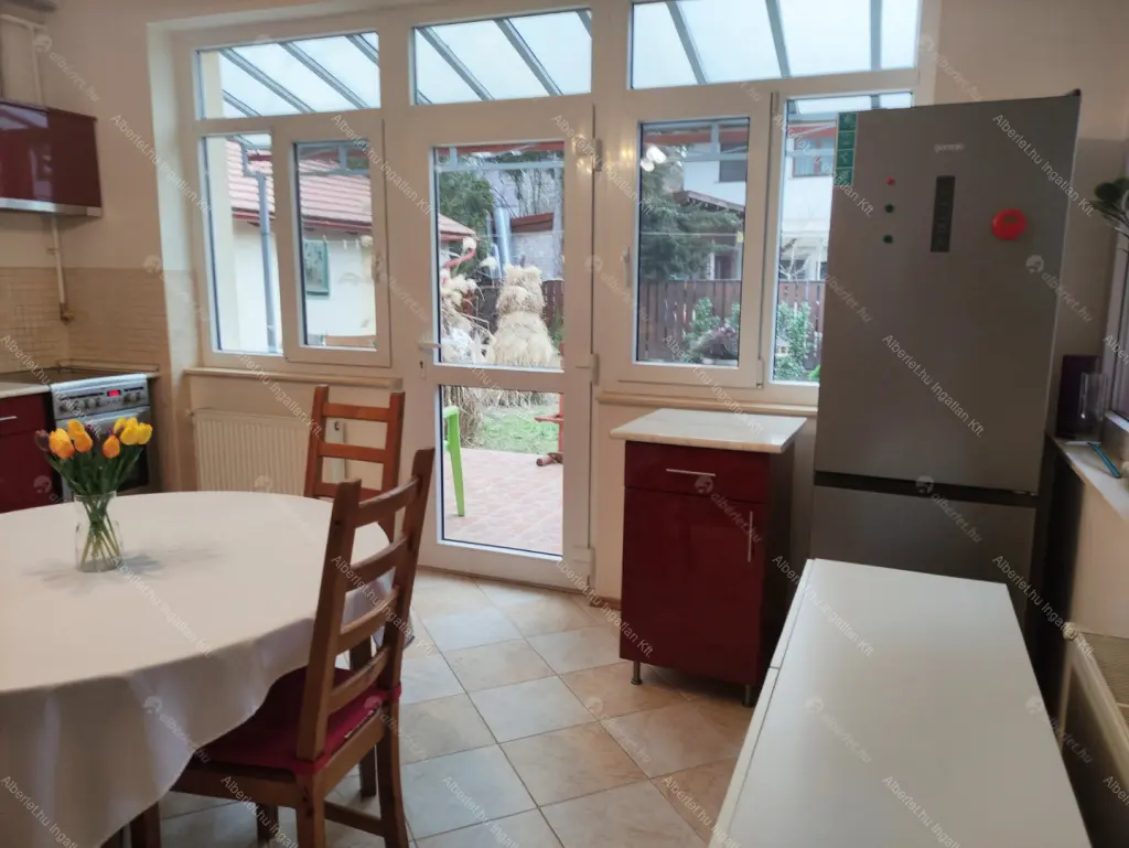 Kiadó albérlet 420000 Ft/hó áron: Budapest, XIV. kerület  Fűrész utca. Mérete: 76 nm, 3 szobás | Alberlet.hu - 6683003