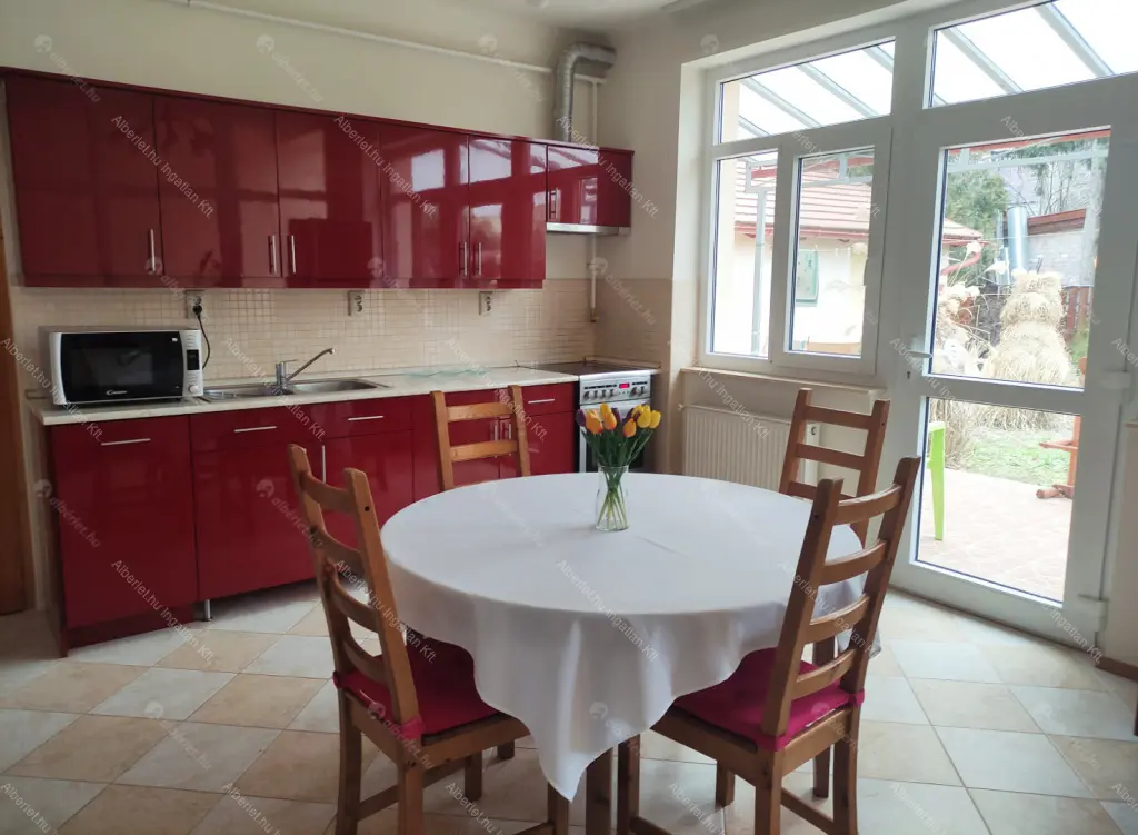 Kiadó albérlet 420000 Ft/hó áron: Budapest, XIV. kerület  Fűrész utca. Mérete: 76 nm, 3 szobás | Alberlet.hu - 6683004