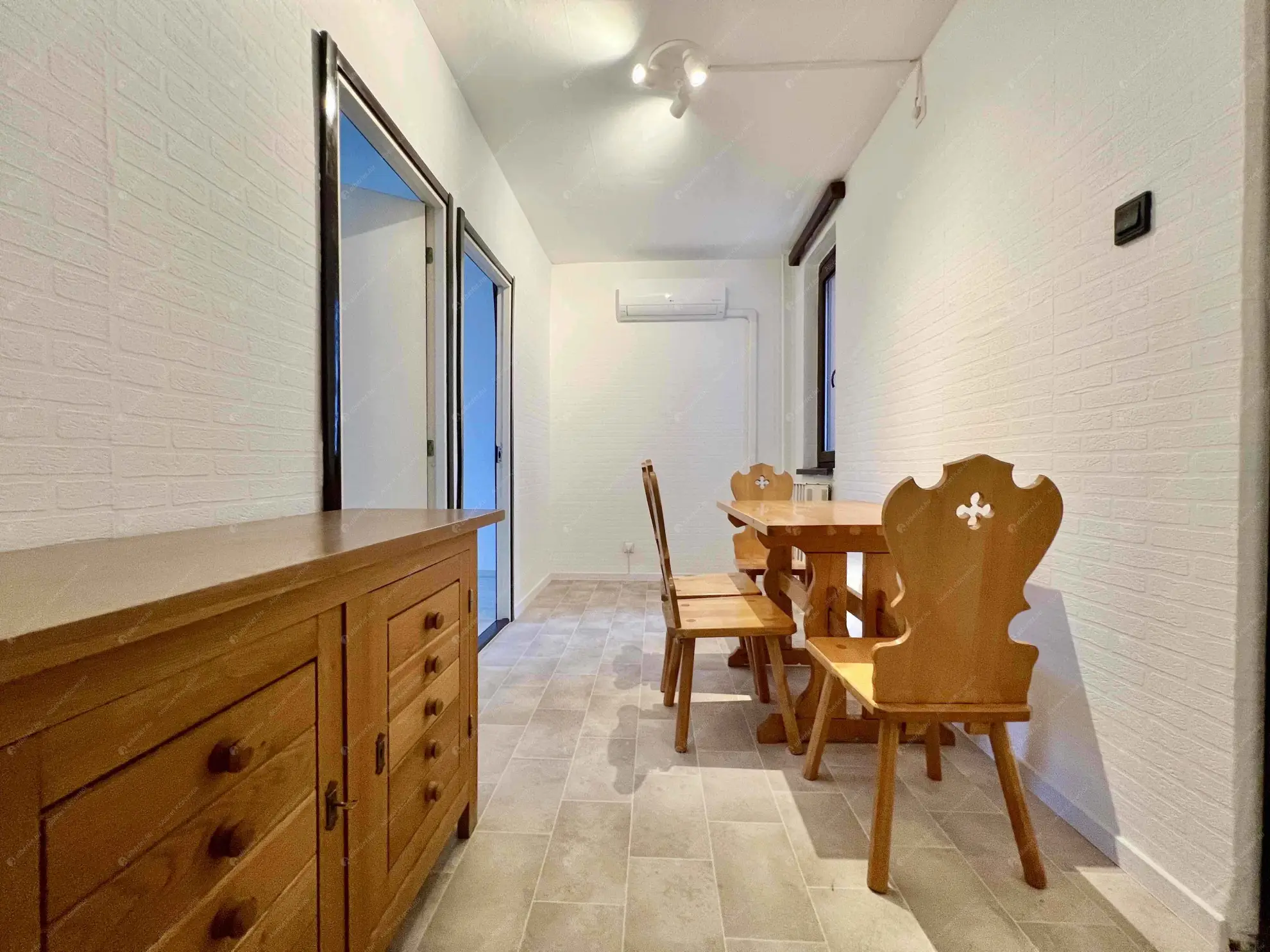 Kiadó albérlet 200000 Ft/hó áron: Budapest, XIV. kerület  Gvadányi utca. Mérete: 59 nm, 1 szobás | Alberlet.hu - 6600615