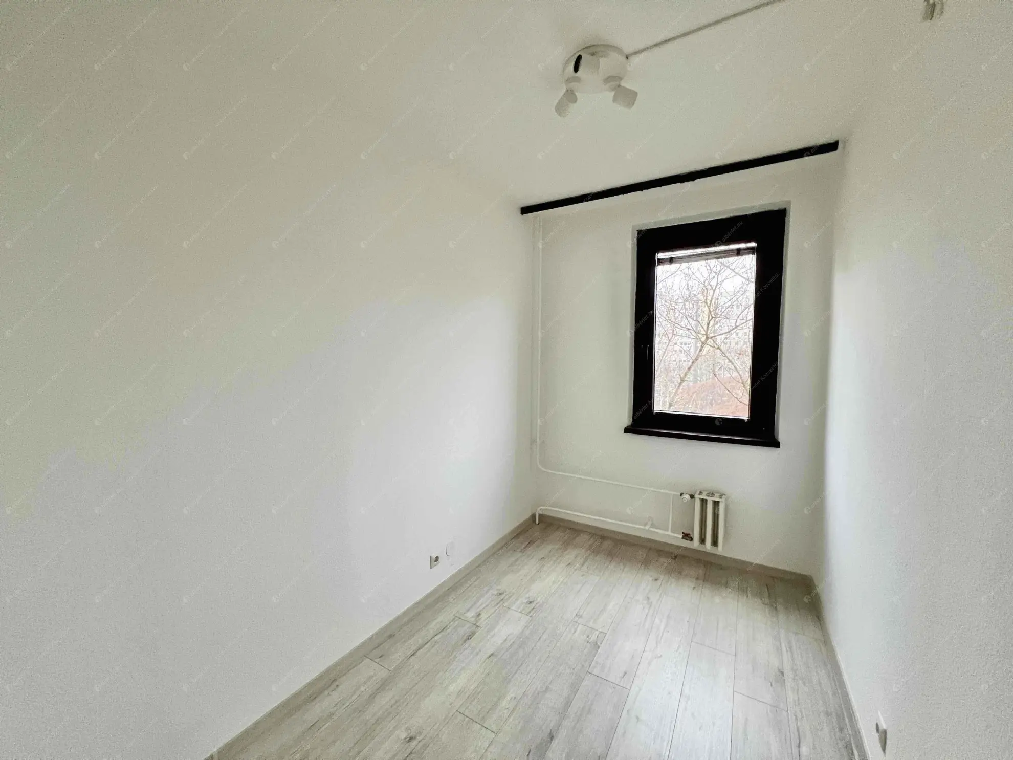 Kiadó albérlet 200000 Ft/hó áron: Budapest, XIV. kerület  Gvadányi utca. Mérete: 59 nm, 1 szobás | Alberlet.hu - 6600628