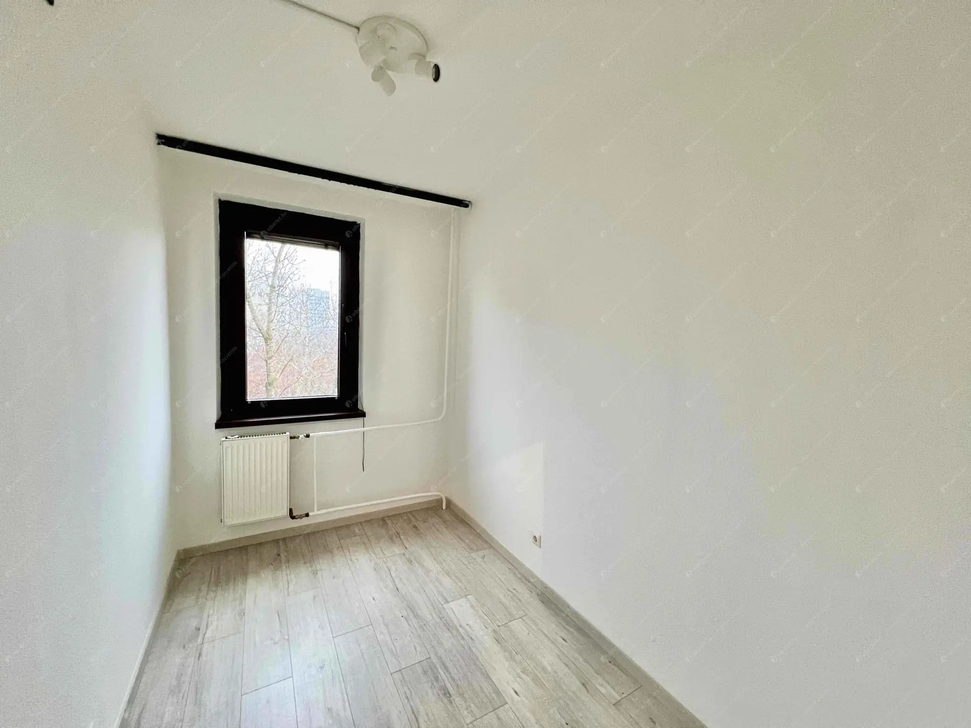 Kiadó albérlet 200000 Ft/hó áron: Budapest, XIV. kerület  Gvadányi utca. Mérete: 59 nm, 1 szobás | Alberlet.hu - 6600633