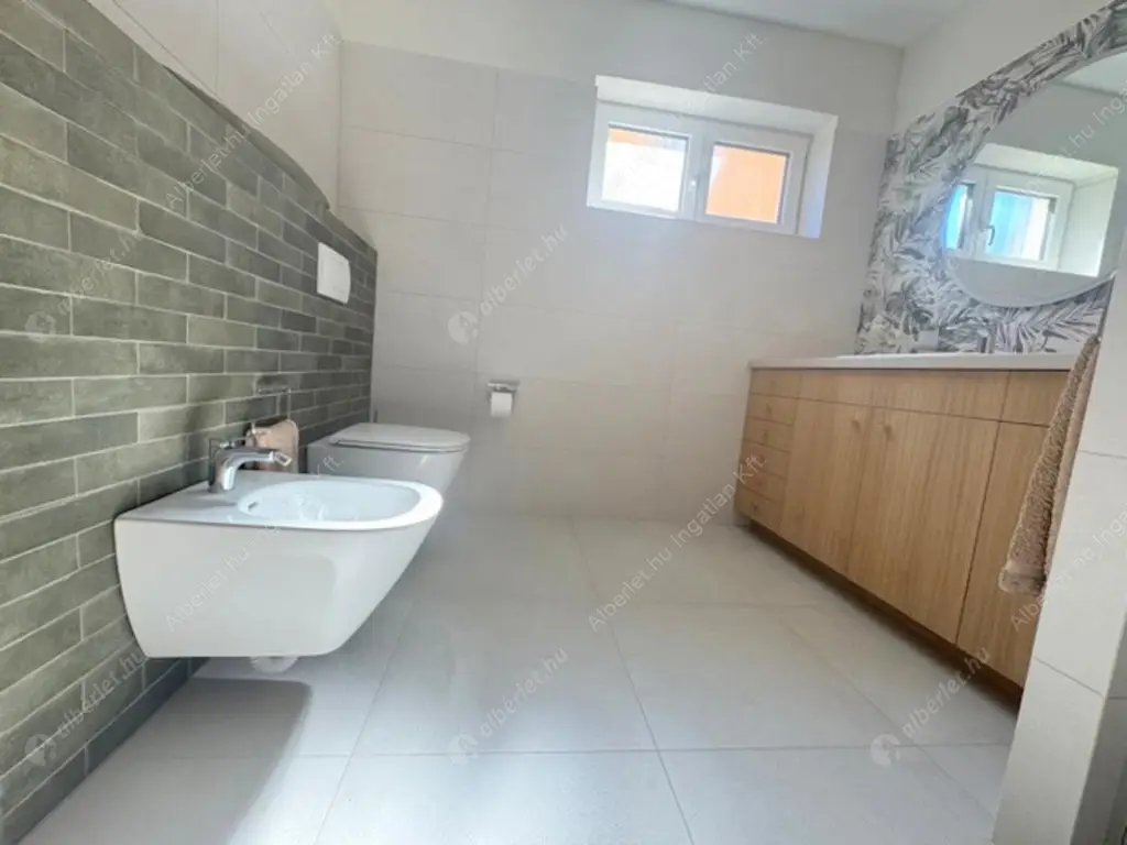 Kiadó albérlet 890000 Ft/hó áron: Budapest, XIV. kerület  Gyertyán utca. Mérete: 110 nm, 4 szobás | Alberlet.hu - 6551320