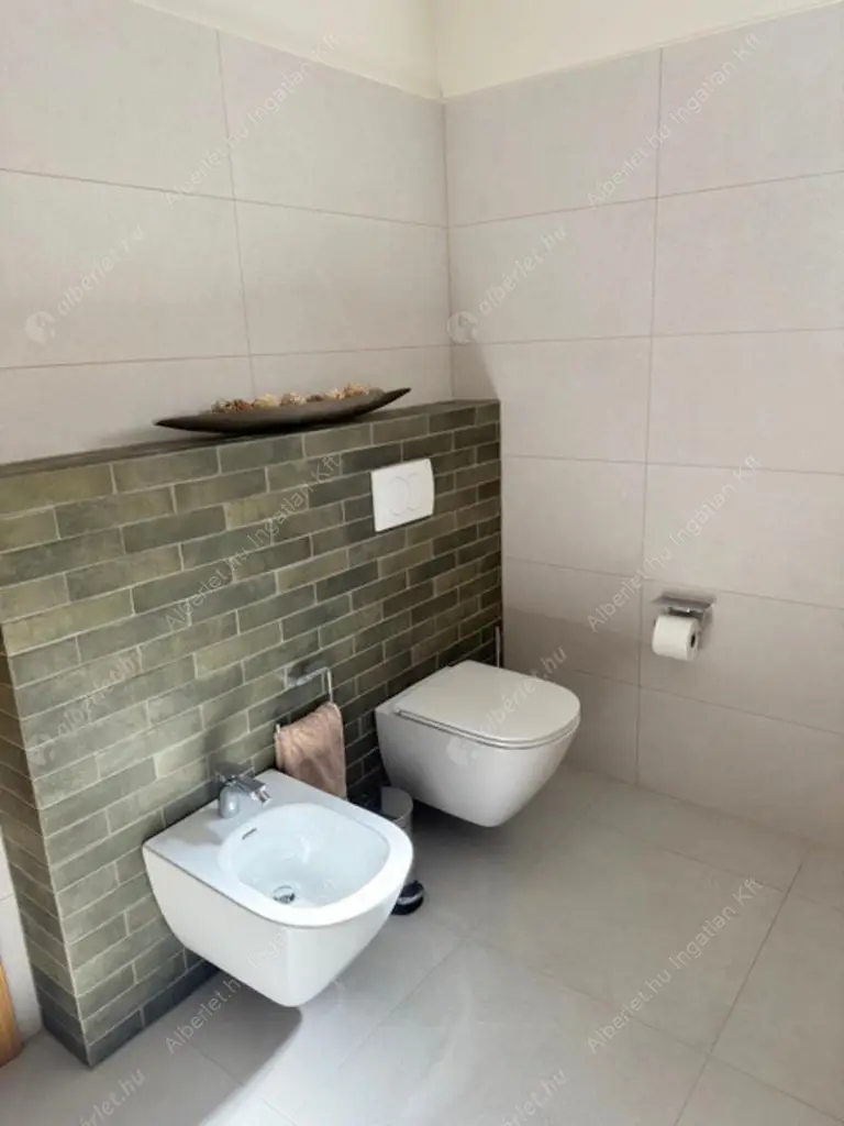 Kiadó albérlet 890000 Ft/hó áron: Budapest, XIV. kerület  Gyertyán utca. Mérete: 110 nm, 4 szobás | Alberlet.hu - 6551326