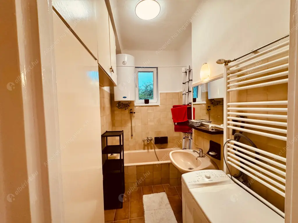 Kiadó albérlet 260000 Ft/hó áron: Budapest, XIV. kerület  Hermina  út . Mérete: 49 nm, 2 szobás | Alberlet.hu - 6626975