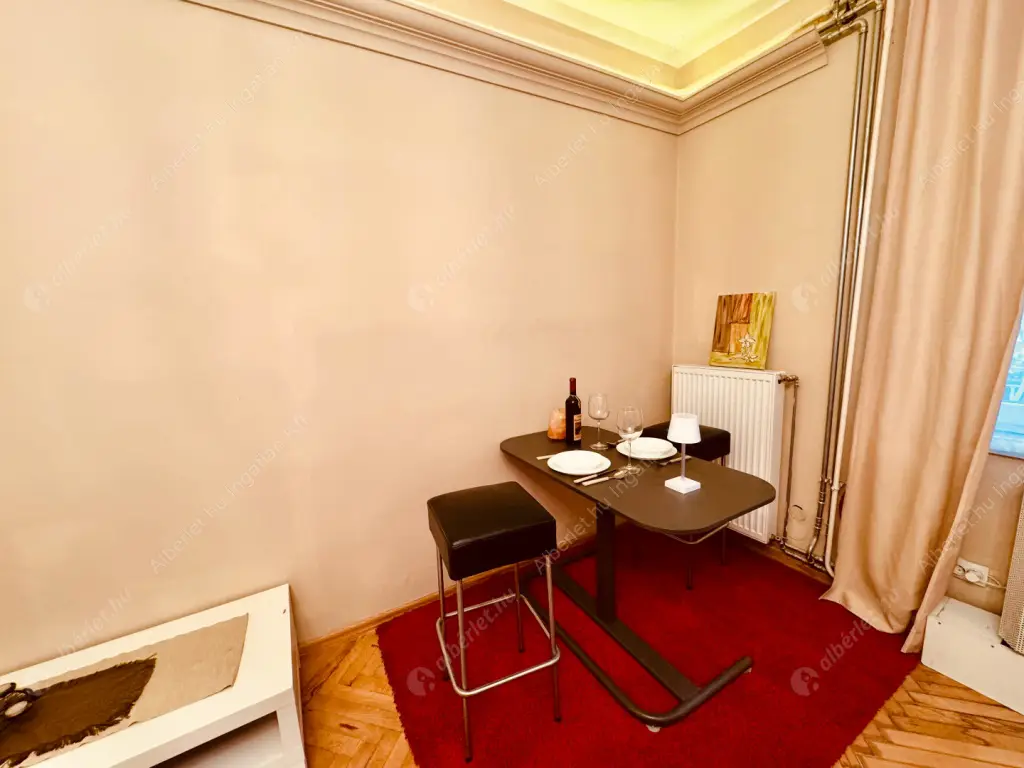 Kiadó albérlet 260000 Ft/hó áron: Budapest, XIV. kerület  Hermina út. Mérete: 49 nm, 2 szobás | Alberlet.hu - 6629046