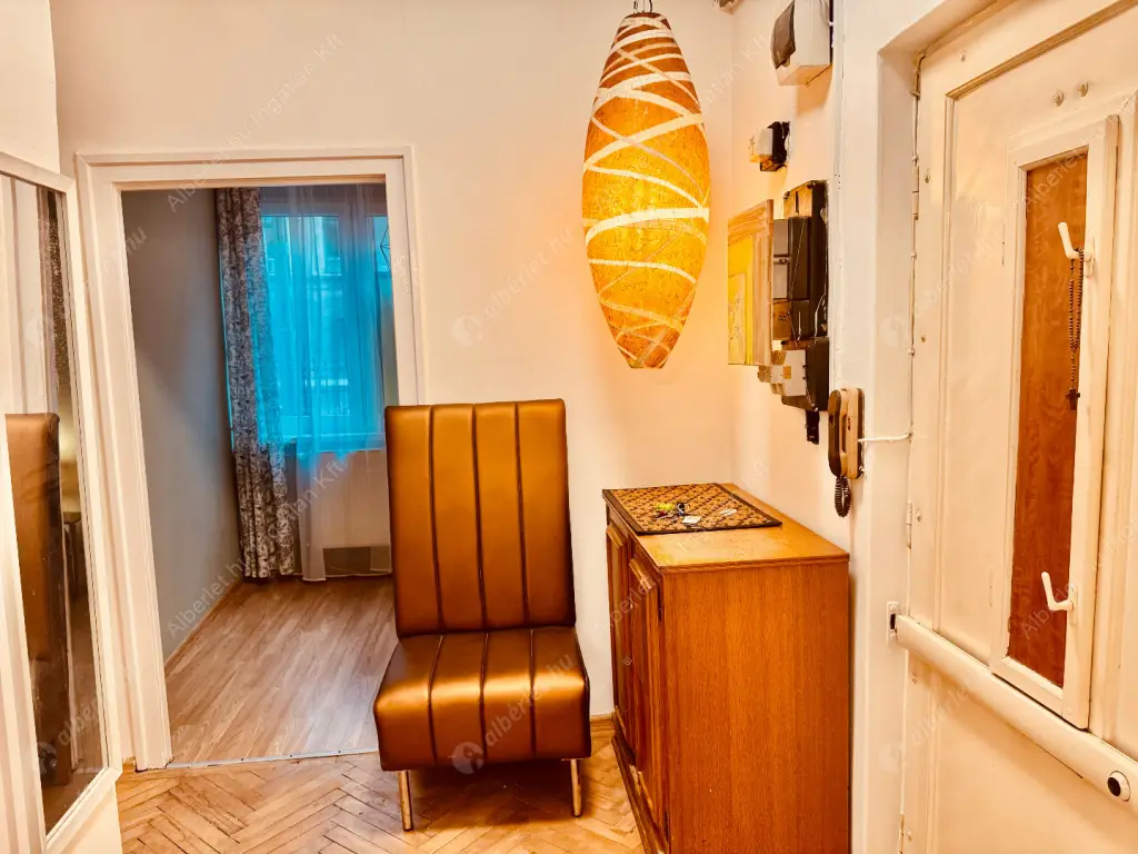 Kiadó albérlet 260000 Ft/hó áron: Budapest, XIV. kerület  Hermina út. Mérete: 49 nm, 2 szobás | Alberlet.hu - 6629048