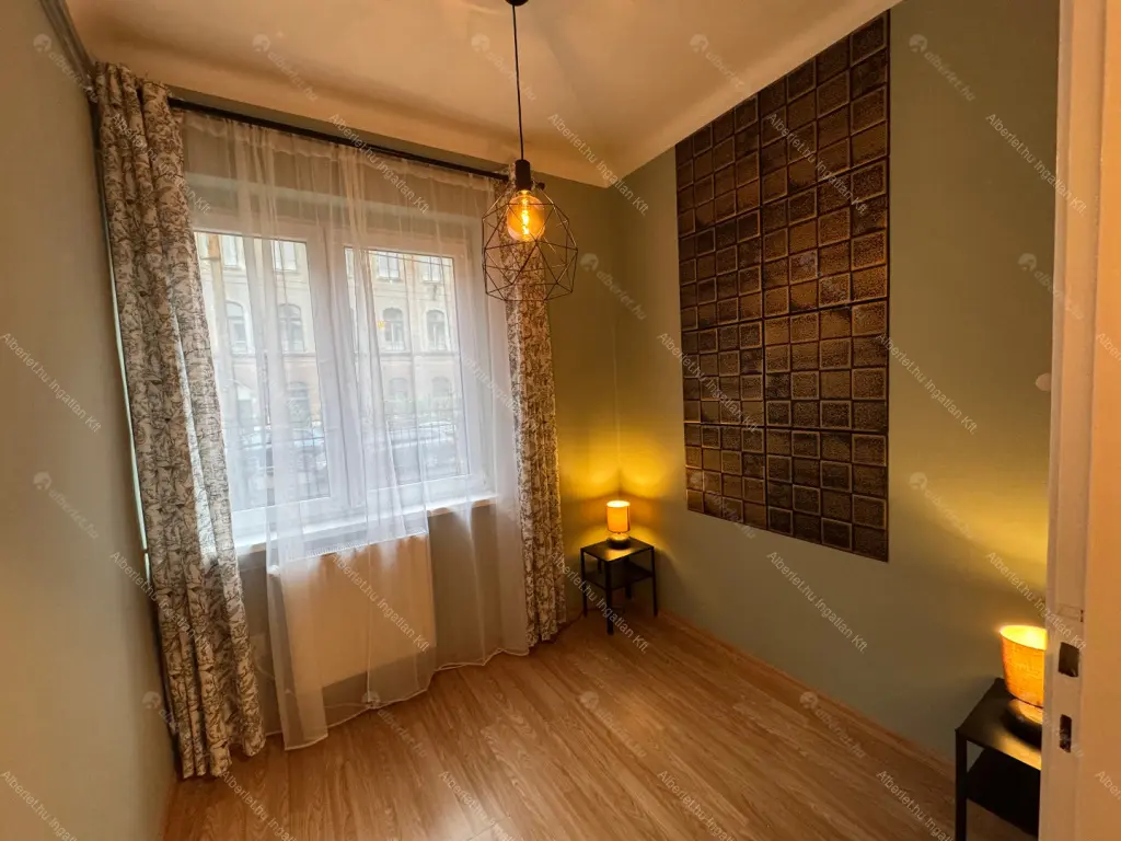 Kiadó albérlet 260000 Ft/hó áron: Budapest, XIV. kerület  Hermina út. Mérete: 49 nm, 2 szobás | Alberlet.hu - 6648173