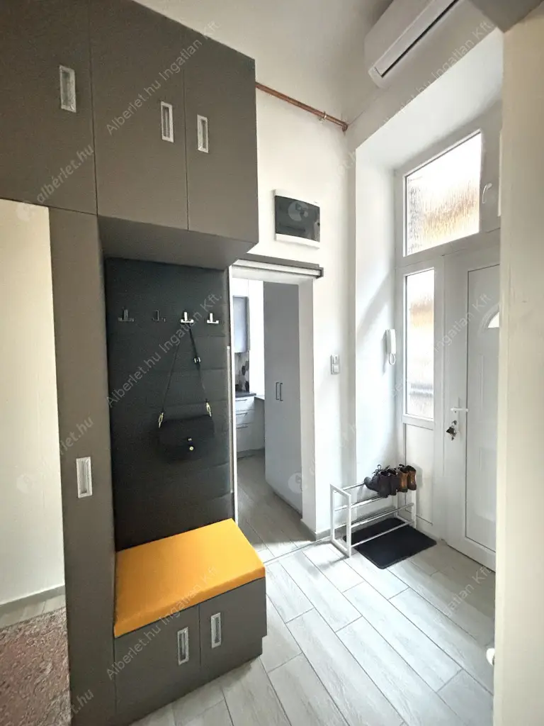 Kiadó albérlet 270000 Ft/hó áron: Budapest, XIV. kerület  Hungária körút. Mérete: 49 nm, 2 szobás | Alberlet.hu - 6611028