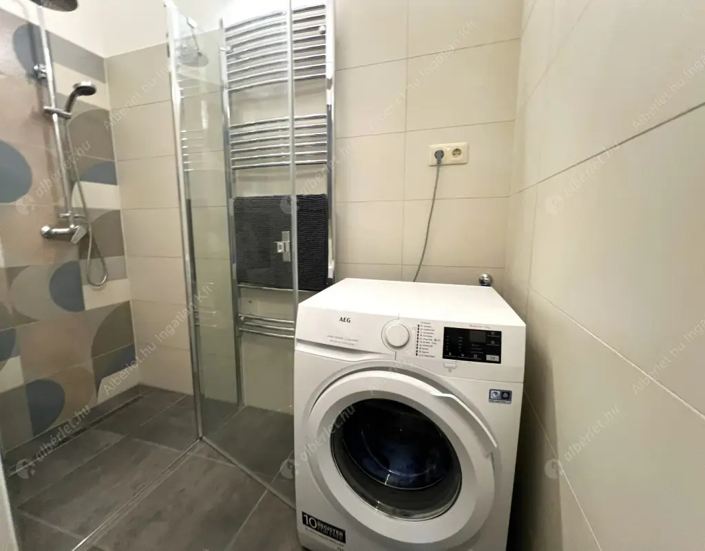 Kiadó albérlet 270000 Ft/hó áron: Budapest, XIV. kerület  Hungária körút. Mérete: 49 nm, 2 szobás | Alberlet.hu - 6611038