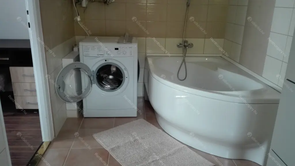 Kiadó albérlet 280000 Ft/hó áron: Budapest, XIV. kerület  Hungária körút. Mérete: 64 nm, 2 szobás | Alberlet.hu - 6656152