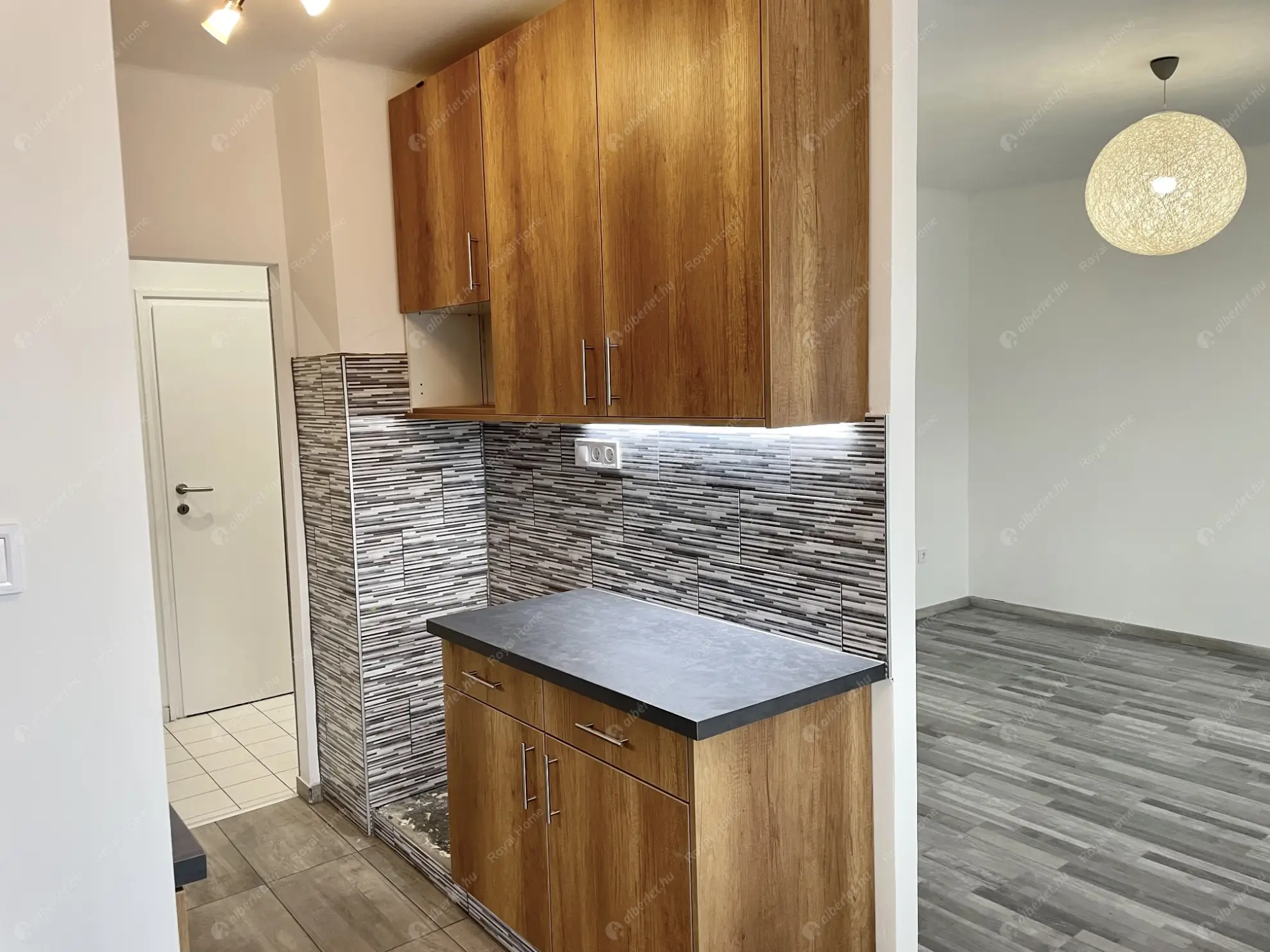 Kiadó albérlet 179000 Ft/hó áron: Budapest, XIV. kerület  Hungária krt . Mérete: 33 nm, 1 szobás | Alberlet.hu - 6596330