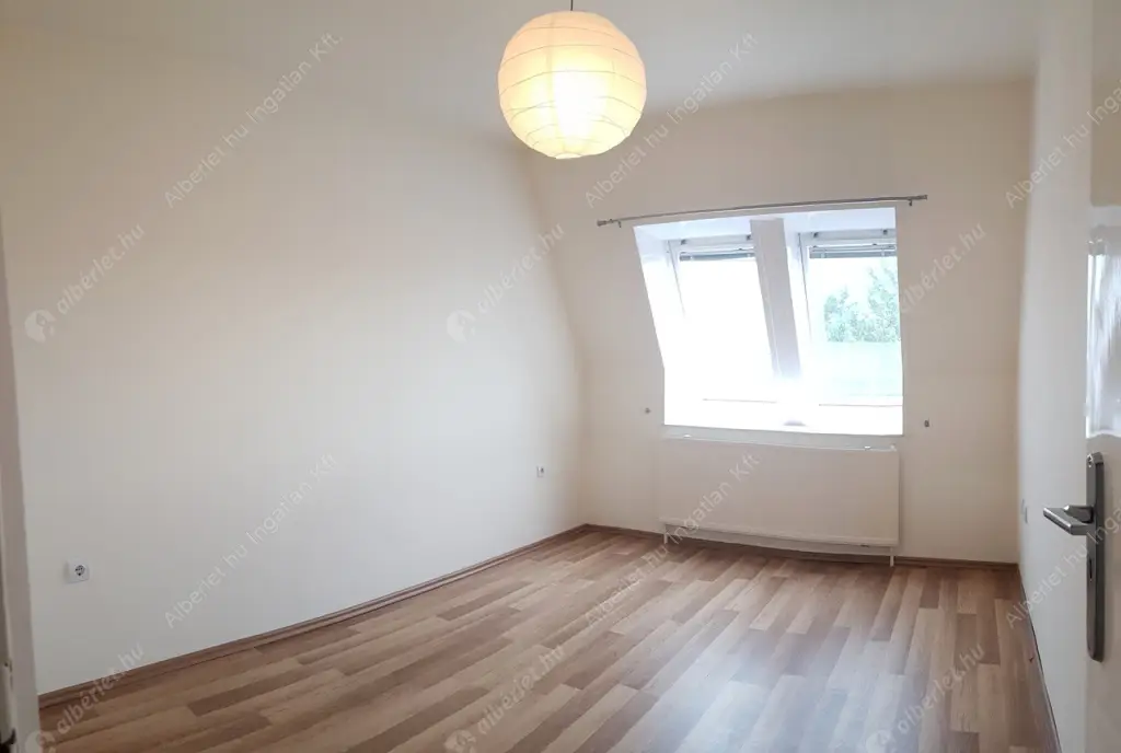 Kiadó albérlet 270000 Ft/hó áron: Budapest, XIV. kerület  Huszt utca. Mérete: 49 nm, 2 szobás | Alberlet.hu - 6519608