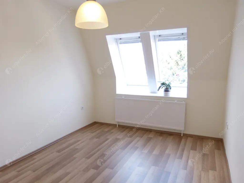 Kiadó albérlet 270000 Ft/hó áron: Budapest, XIV. kerület  Huszt utca. Mérete: 49 nm, 2 szobás | Alberlet.hu - 6519615