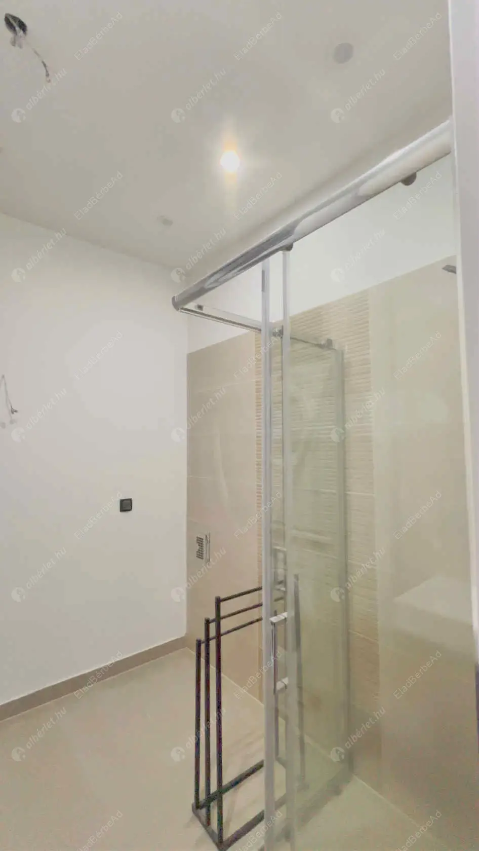 Kiadó albérlet 300000 Ft/hó áron: Budapest, XIV. kerület  Ilka utca. Mérete: 64 nm, 2 szobás | Alberlet.hu - 6543272