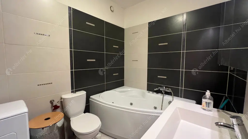 Kiadó albérlet 260000 Ft/hó áron: Budapest, XIV. kerület  Istvánmezei út. Mérete: 43 nm, 1 szobás | Alberlet.hu - 6582396