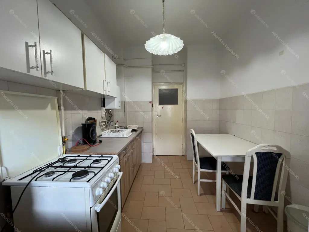 Kiadó albérlet 220000 Ft/hó áron: Budapest, XIV. kerület  Kalapács utca. Mérete: 67 nm, 3 szobás | Alberlet.hu - 6695281