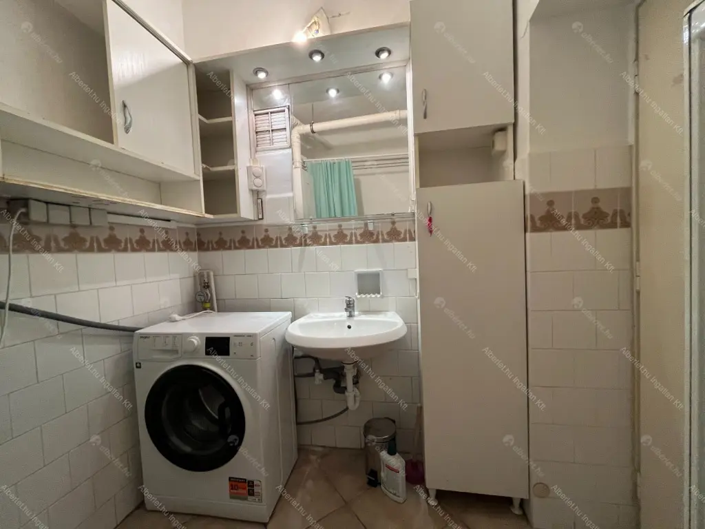 Kiadó albérlet 220000 Ft/hó áron: Budapest, XIV. kerület  Kalapács utca. Mérete: 67 nm, 3 szobás | Alberlet.hu - 6695285