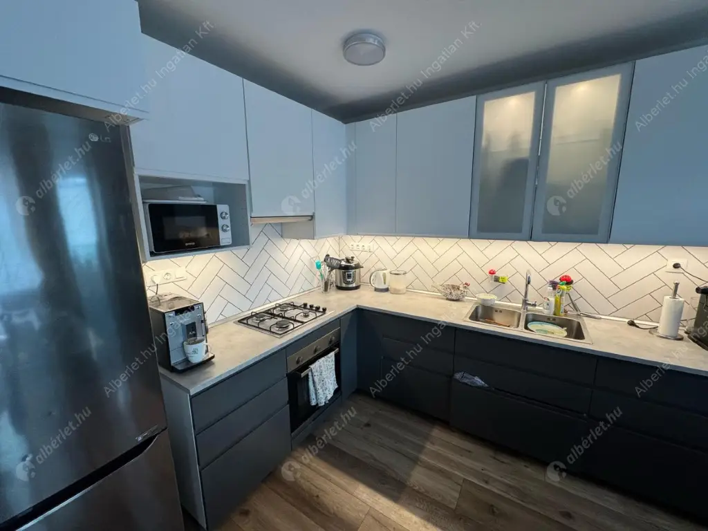 Kiadó albérlet 690000 Ft/hó áron: Budapest, XIV. kerület  Kassai utca. Mérete: 220 nm, 6 szobás | Alberlet.hu - 6559411