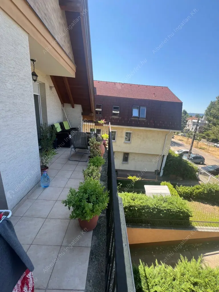 Kiadó albérlet 390000 Ft/hó áron: Budapest, XIV. kerület  Kerékgyártó utca. Mérete: 75 nm, 1 szobás | Alberlet.hu - 6524591