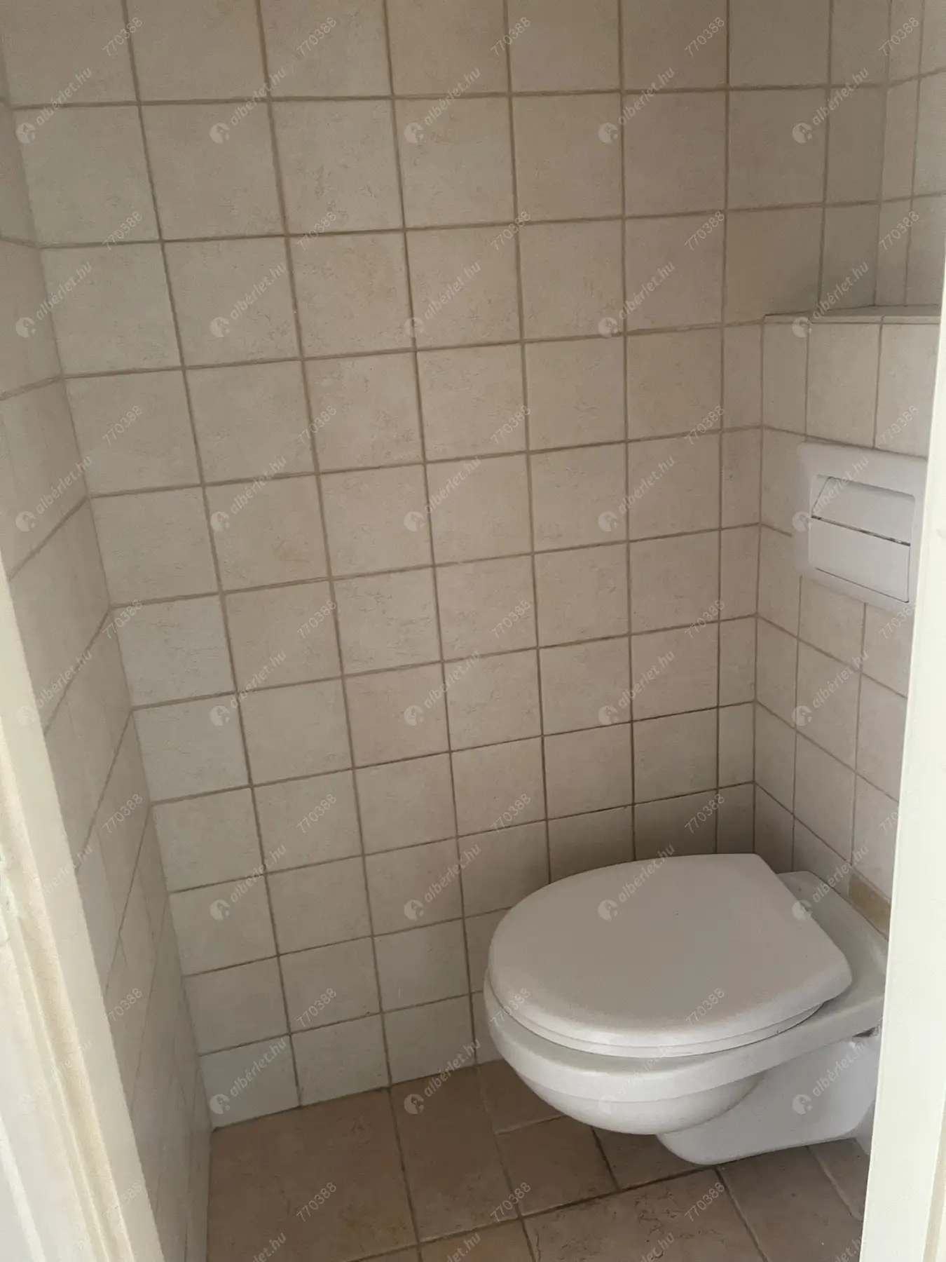 Kiadó albérlet 170000 Ft/hó áron: Budapest, XIV. kerület  Kerepesi út. Mérete: 40 nm, 2 szobás | Alberlet.hu - 6571458