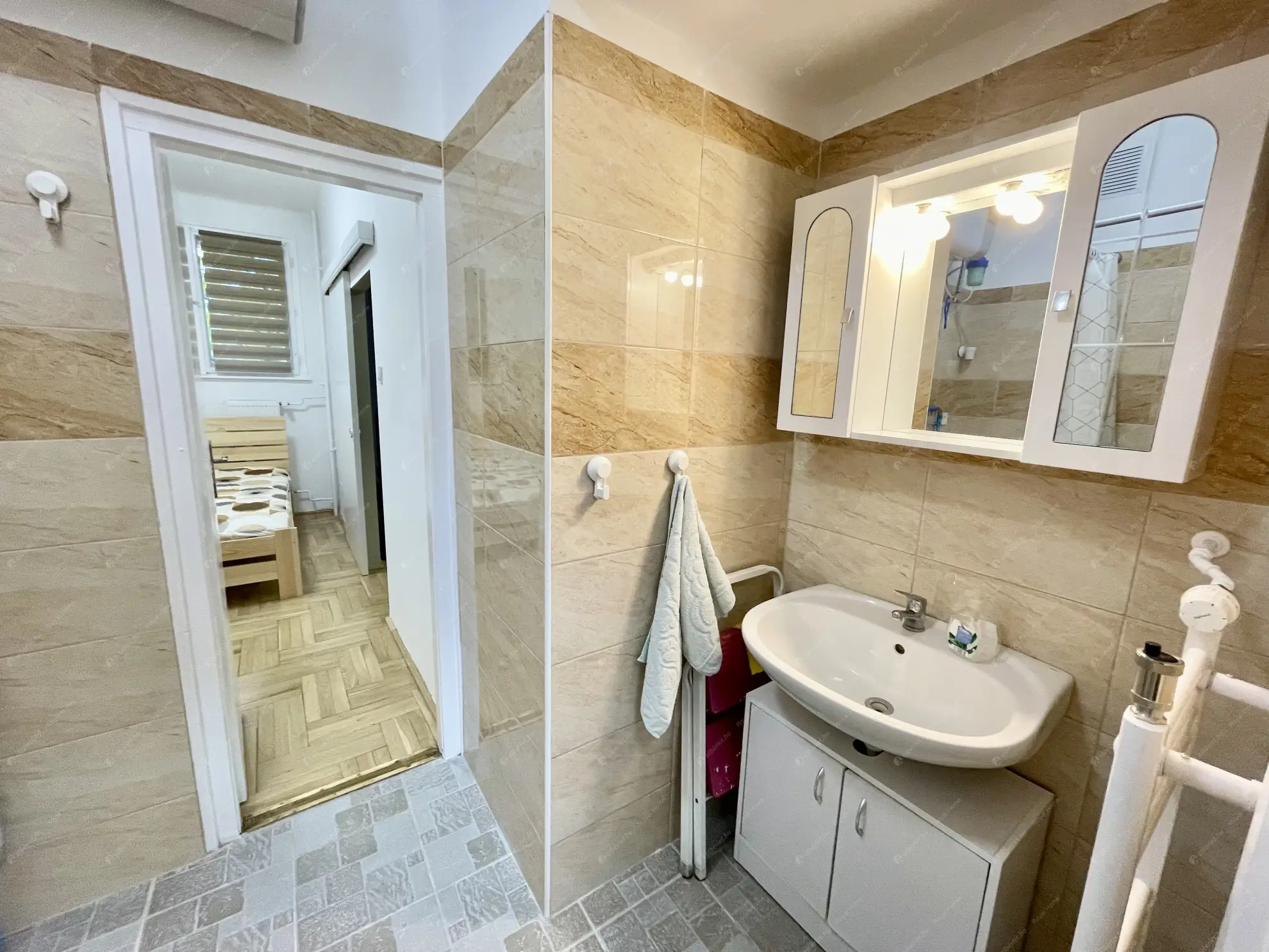 Kiadó albérlet 240000 Ft/hó áron: Budapest, XIV. kerület  Kerepesi út. Mérete: 50 nm, 1 szobás | Alberlet.hu - 6581436