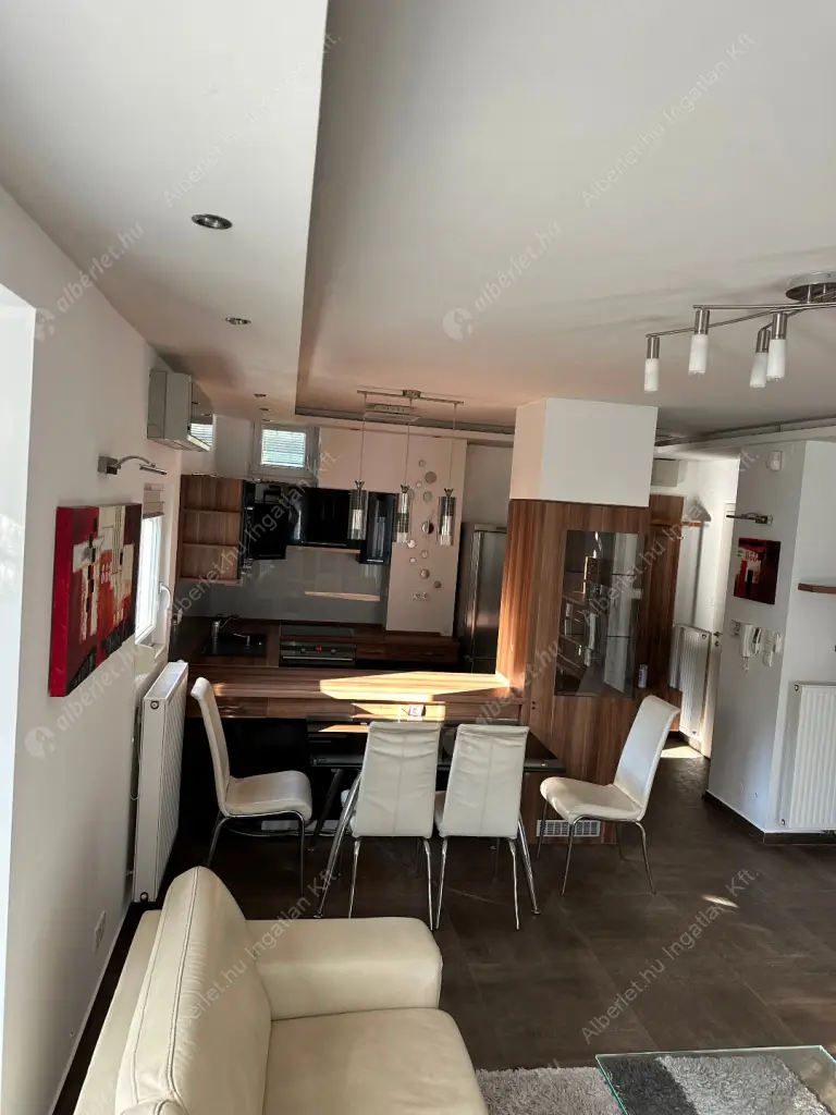 Kiadó albérlet 314000 Ft/hó áron: Budapest, XIV. kerület  Komócsy utca. Mérete: 50 nm, 2 szobás | Alberlet.hu - 6628623