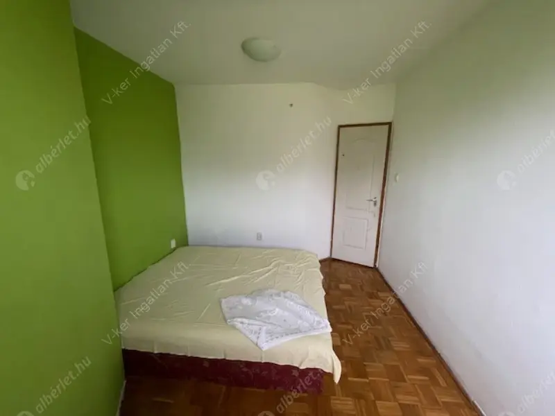 Kiadó albérlet 250000 Ft/hó áron: Budapest, XIV. kerület  Kövér Lajos utca. Mérete: 110 nm, 2 szobás | Alberlet.hu - 6599160