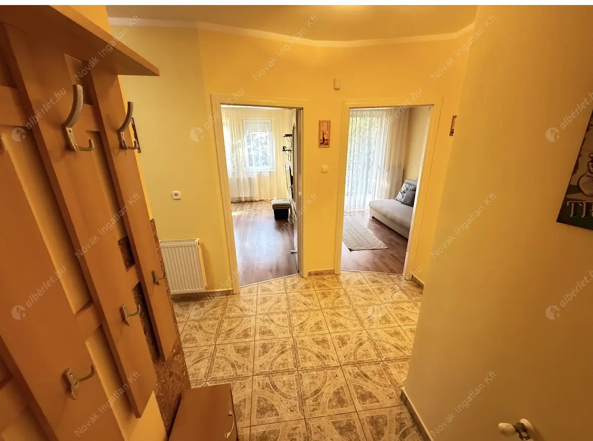 Kiadó albérlet 250000 Ft/hó áron: Budapest, XIV. kerület  Mályva tér. Mérete: 43 nm, 2 szobás | Alberlet.hu - 6568749