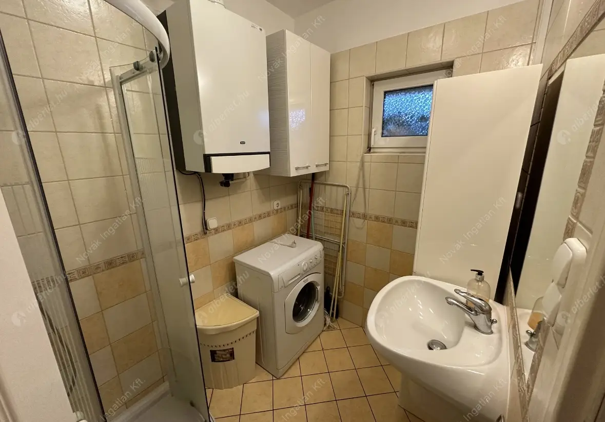 Kiadó albérlet 250000 Ft/hó áron: Budapest, XIV. kerület  Mályva tér. Mérete: 43 nm, 2 szobás | Alberlet.hu - 6568754