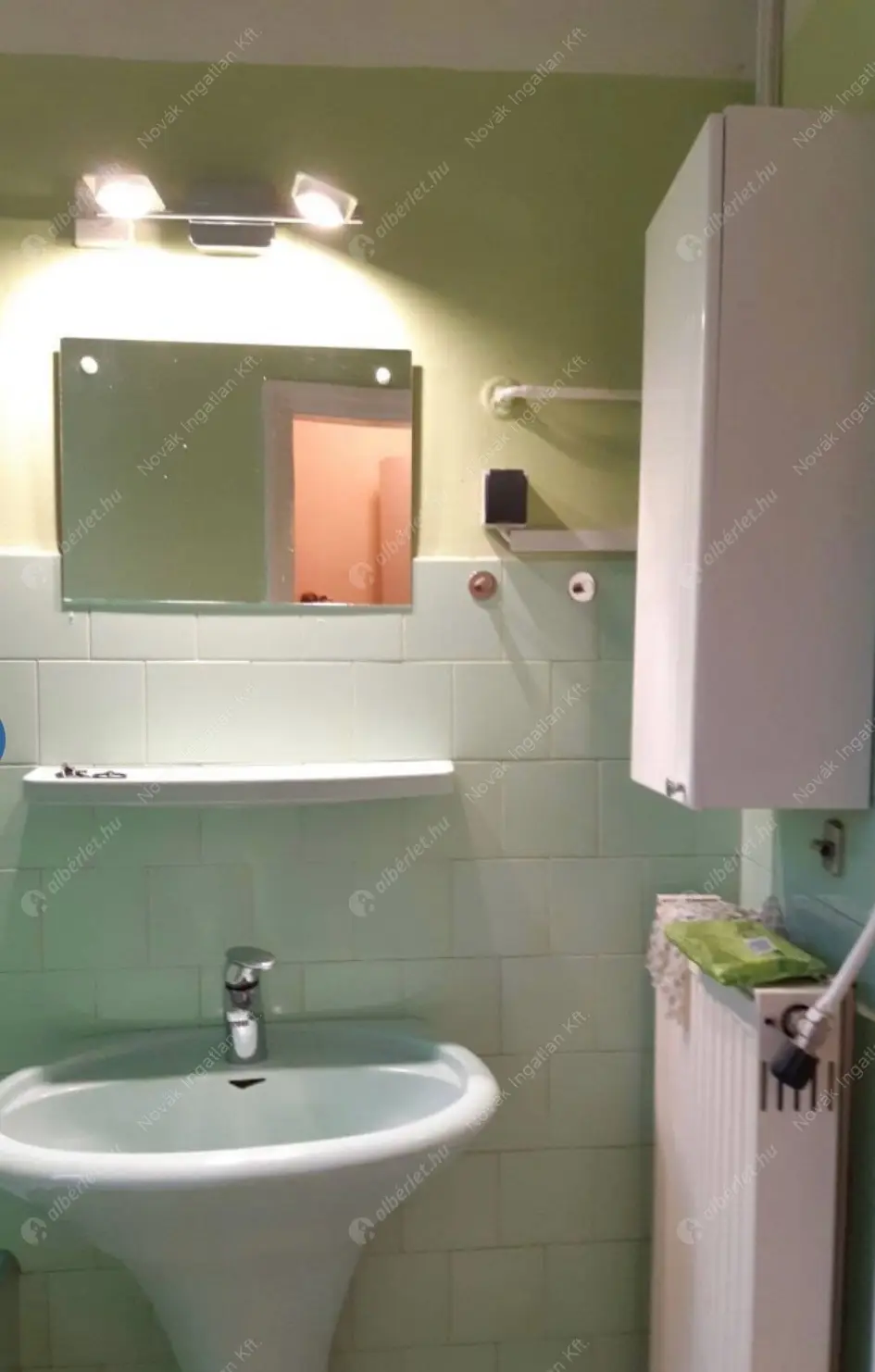 Kiadó albérlet 180000 Ft/hó áron: Budapest, XIV. kerület  Nagy Lajos király útja. Mérete: 32 nm, 1 szobás | Alberlet.hu - 6568643