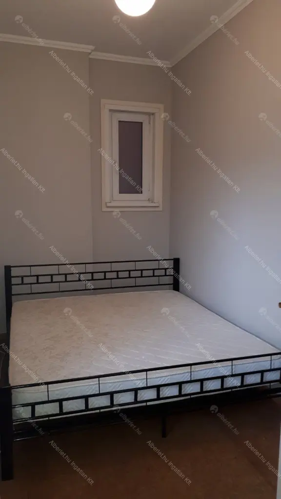 Kiadó albérlet 210000 Ft/hó áron: Budapest, XIV. kerület  Nagy Lajos király útja. Mérete: 41 nm, 1 szobás | Alberlet.hu - 6696276