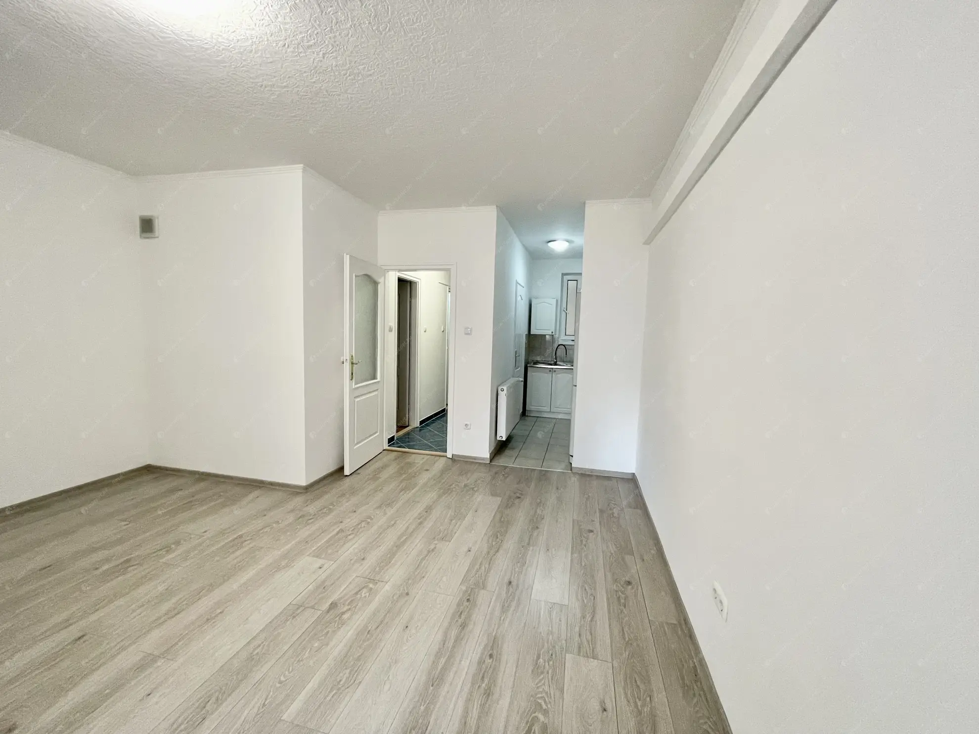 Kiadó albérlet 230000 Ft/hó áron: Budapest, XIV. kerület  Nagy Lajos király útja. Mérete: 45 nm, 1 szobás | Alberlet.hu - 6556837