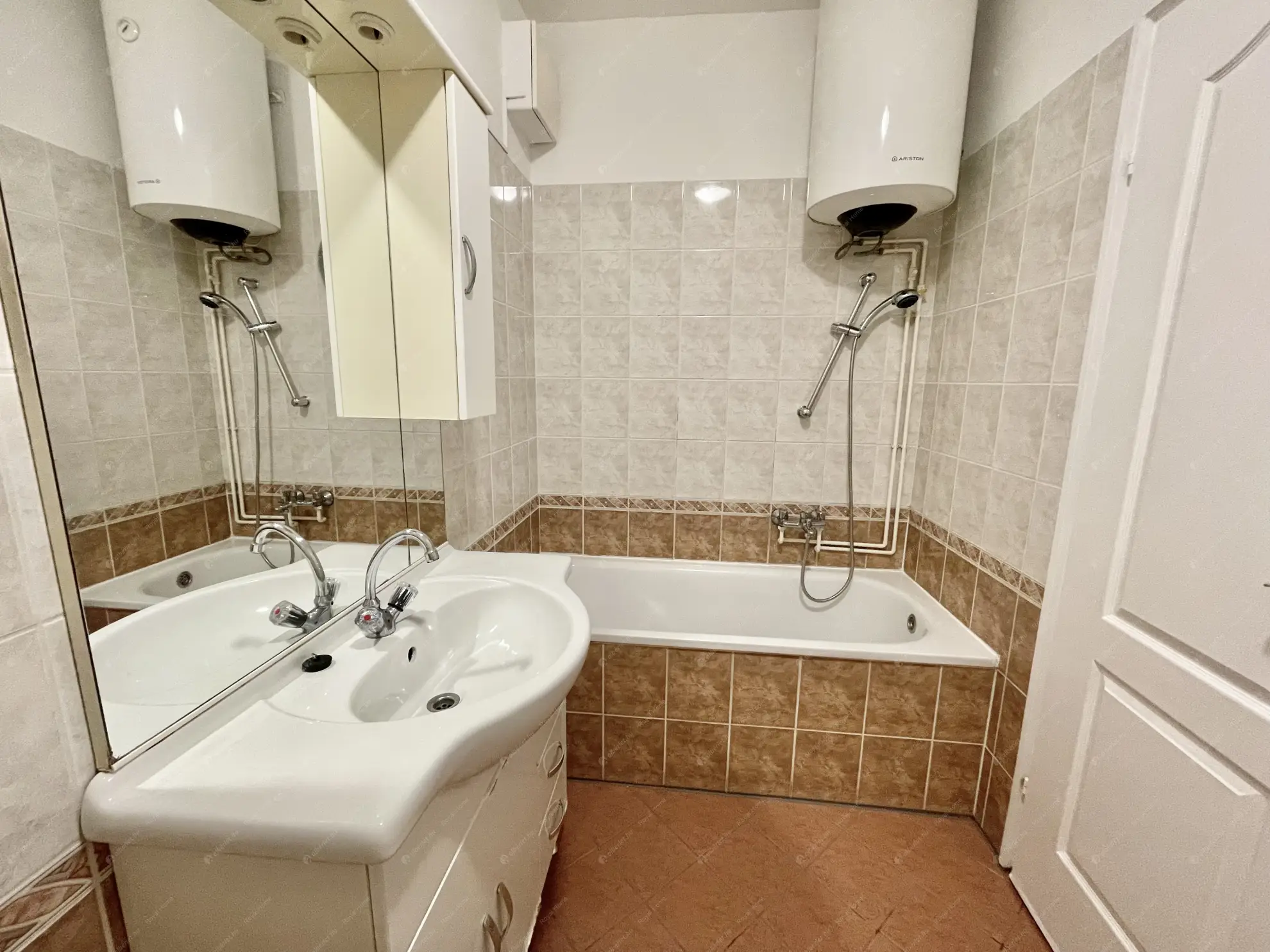 Kiadó albérlet 230000 Ft/hó áron: Budapest, XIV. kerület  Nagy Lajos király útja. Mérete: 45 nm, 1 szobás | Alberlet.hu - 6556838