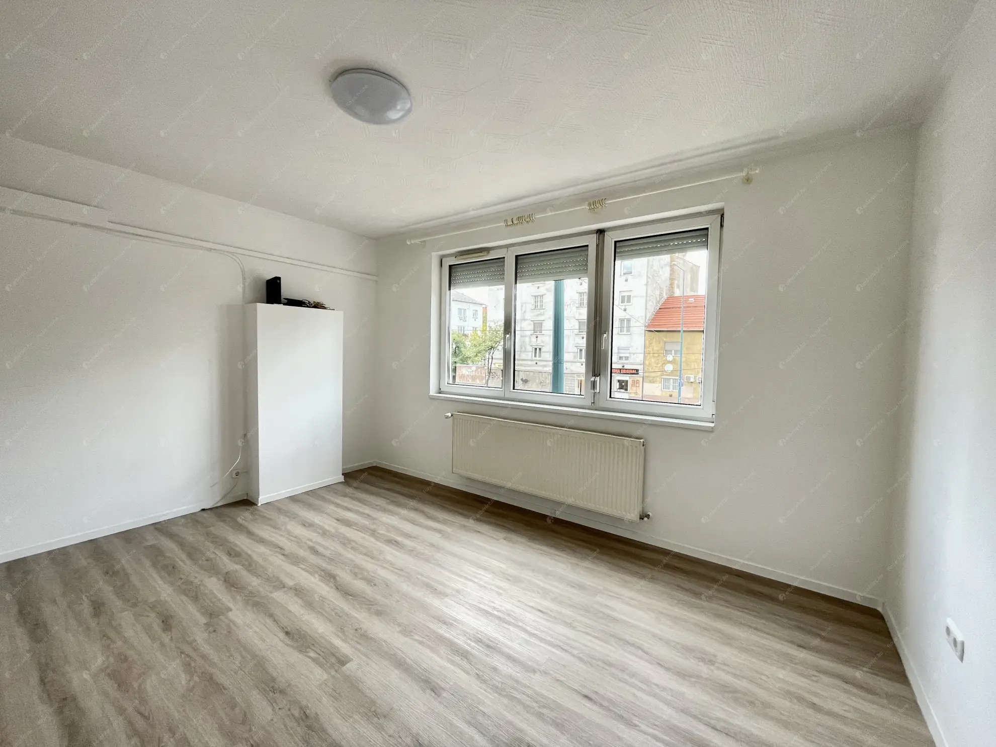 Kiadó albérlet 230000 Ft/hó áron: Budapest, XIV. kerület  Nagy Lajos király útja. Mérete: 45 nm, 1 szobás | Alberlet.hu - 6556840