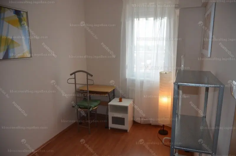 Kiadó albérlet 260000 Ft/hó áron: Budapest, XIV. kerület  Nagy Lajos király útja. Mérete: 50 nm, 1 szobás | Alberlet.hu - 4940865