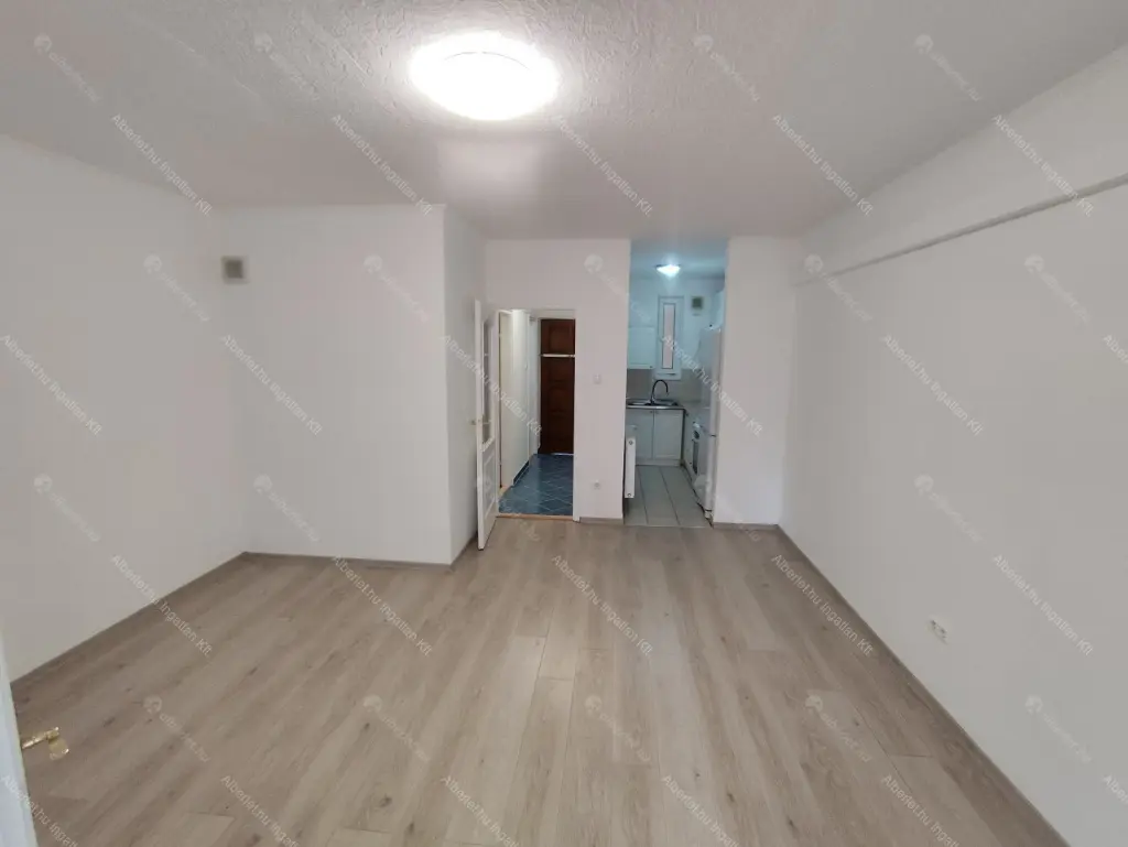 Kiadó albérlet 250000 Ft/hó áron: Budapest, XIV. kerület  Nagy Lajos király útja. Mérete: 55 nm, 2 szobás | Alberlet.hu - 6643111