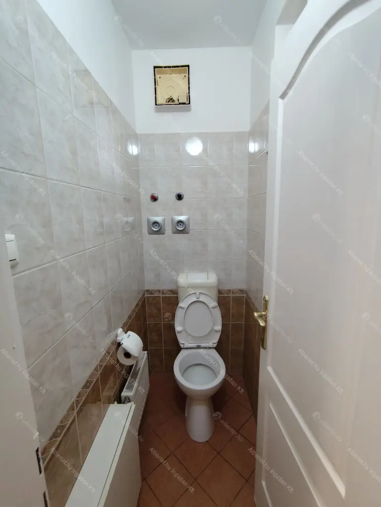 Kiadó albérlet 250000 Ft/hó áron: Budapest, XIV. kerület  Nagy Lajos király útja. Mérete: 55 nm, 2 szobás | Alberlet.hu - 6643116