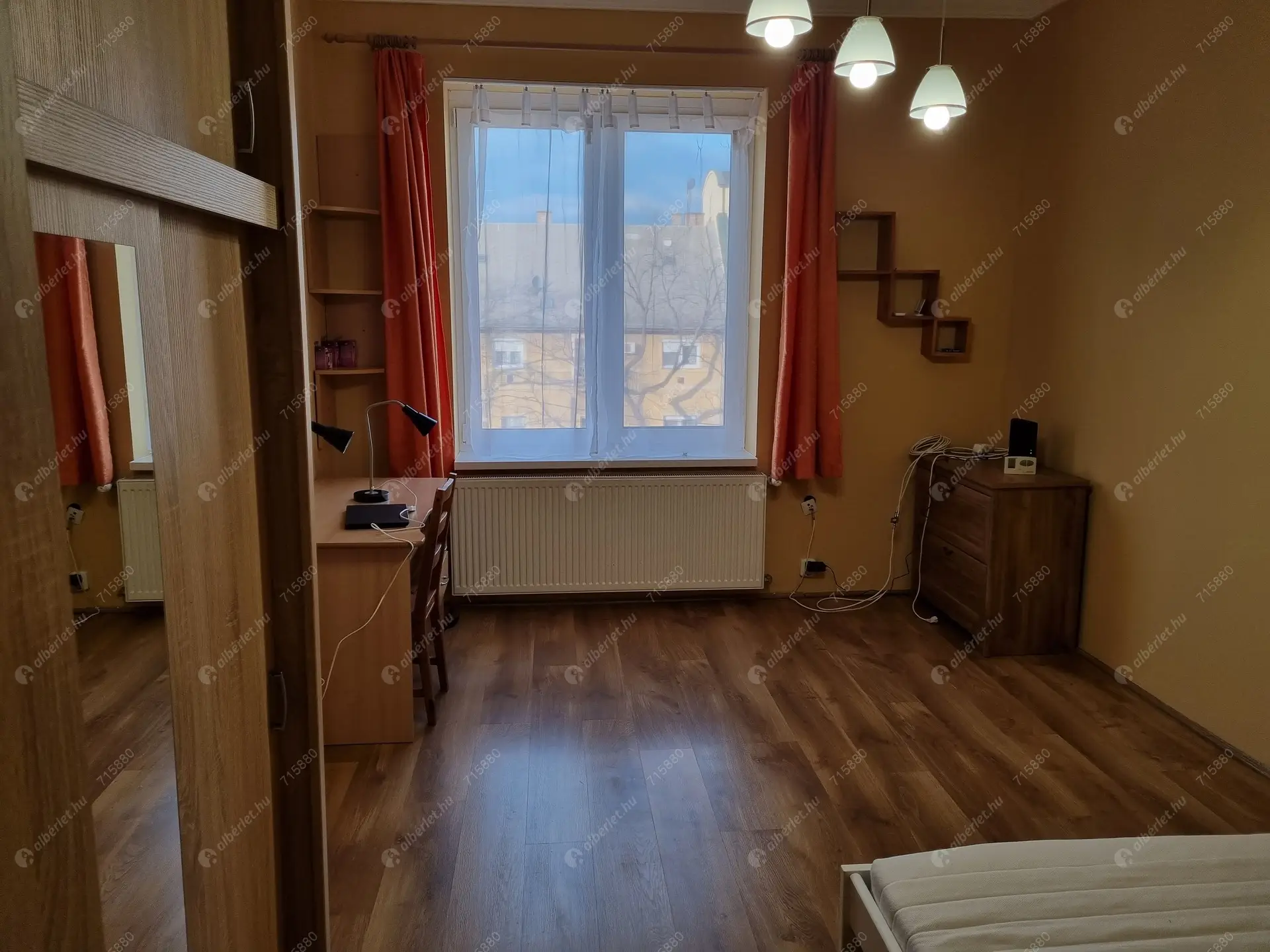 Kiadó albérlet 275000 Ft/hó áron: Budapest, XIV. kerület  Nagy Lajos király útja. Mérete: 60 nm, 2 szobás | Alberlet.hu - 5967677