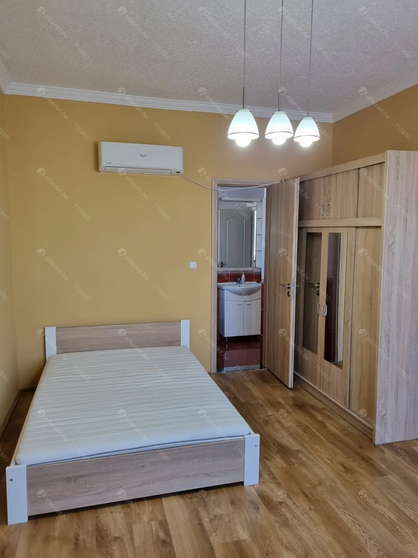 Kiadó albérlet 275000 Ft/hó áron: Budapest, XIV. kerület  Nagy Lajos király útja. Mérete: 60 nm, 2 szobás | Alberlet.hu - 5967678