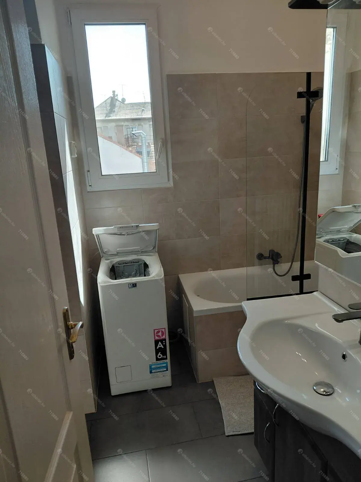 Kiadó albérlet 285000 Ft/hó áron: Budapest, XIV. kerület  Nagy Lajos király útja. Mérete: 60 nm, 2 szobás | Alberlet.hu - 6701774