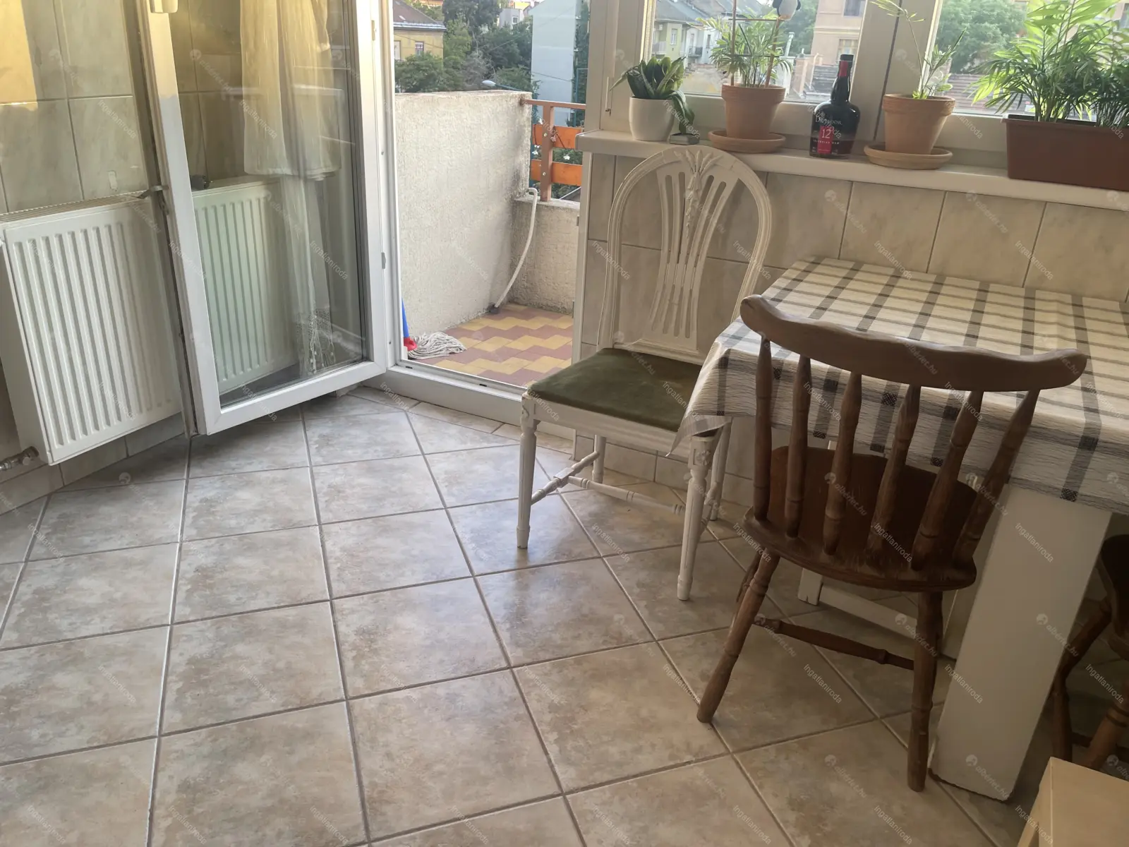 Kiadó albérlet 300000 Ft/hó áron: Budapest, XIV. kerület  Nagybecskerek utca. Mérete: 60 nm, 2 szobás | Alberlet.hu - 6657911