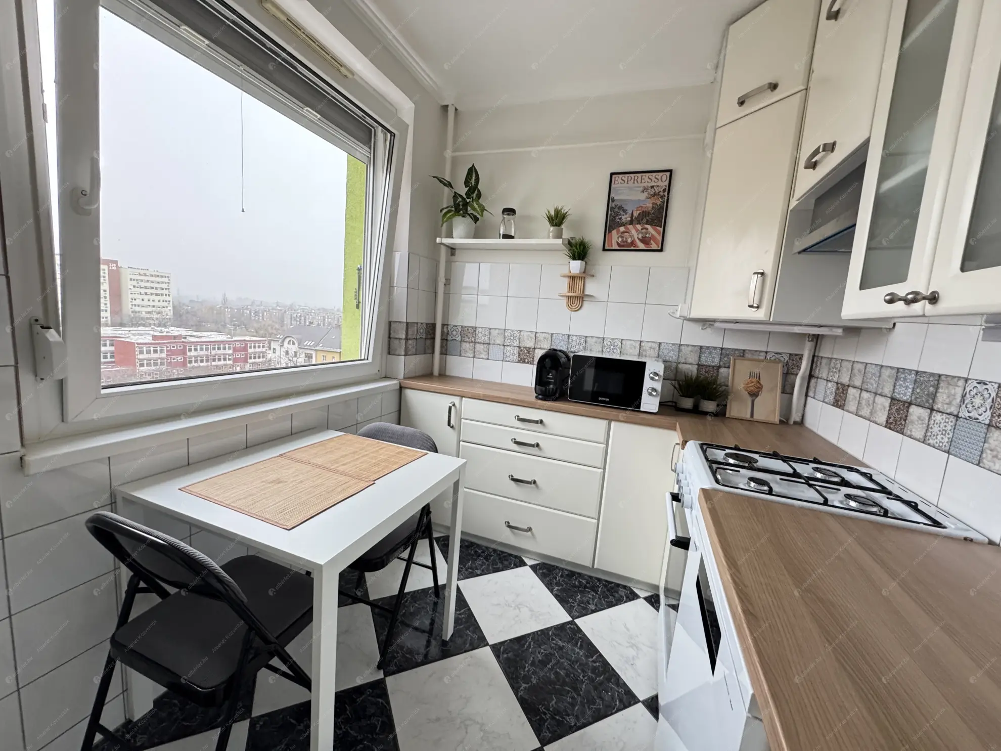 Kiadó albérlet 250000 Ft/hó áron: Budapest, XIV. kerület  Ond vezér útja. Mérete: 57 nm, 2 szobás | Alberlet.hu - 6601902