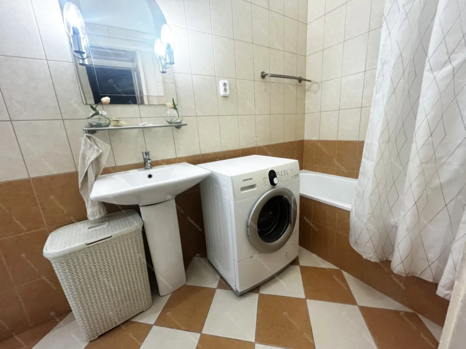 Kiadó albérlet 300000 Ft/hó áron: Budapest, XIV. kerület  Őrnagy . Mérete: 77 nm, 1 szobás | Alberlet.hu - 6672422