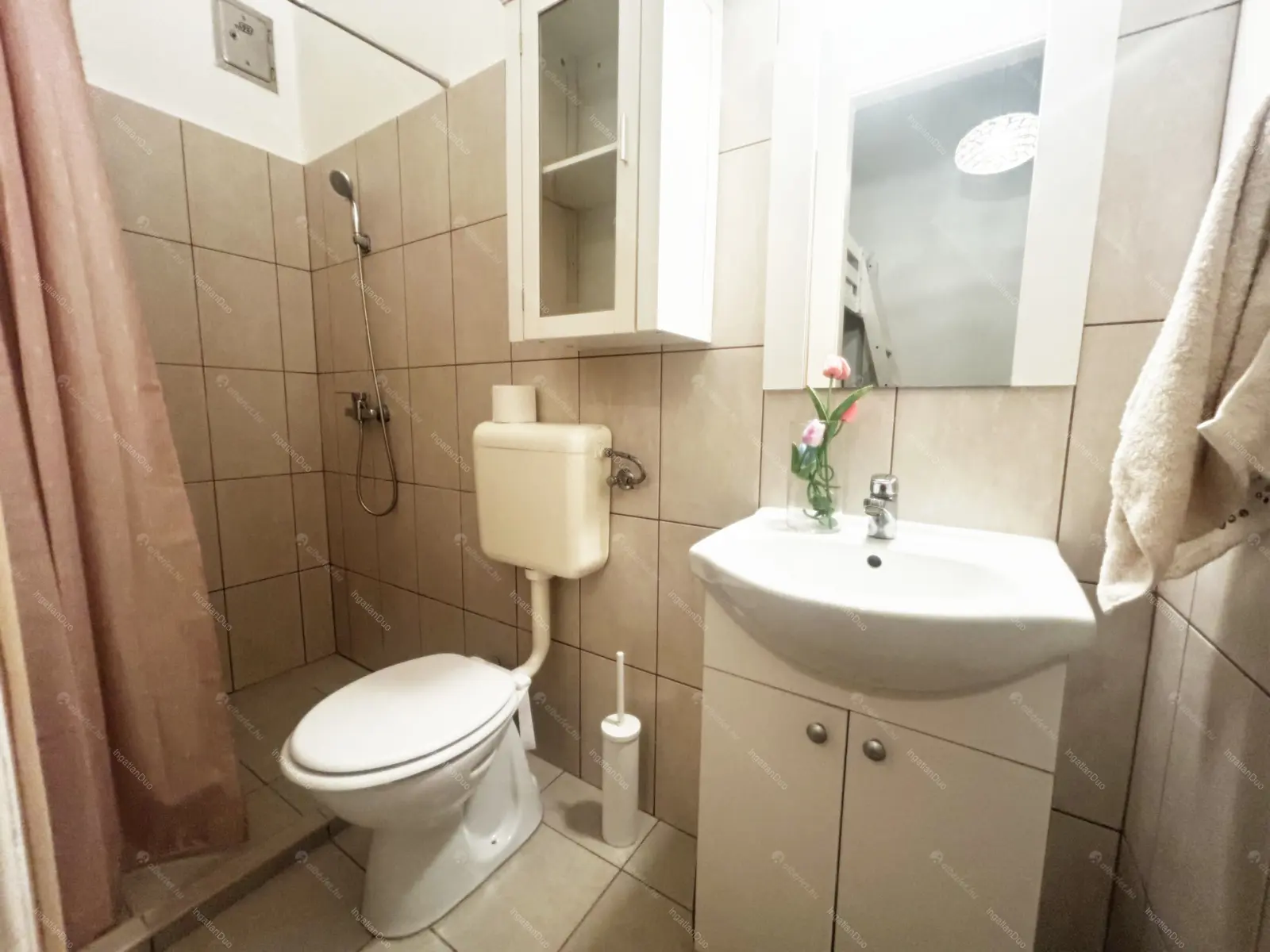 Kiadó albérlet 300000 Ft/hó áron: Budapest, XIV. kerület  Őrnagy . Mérete: 77 nm, 1 szobás | Alberlet.hu - 6672425