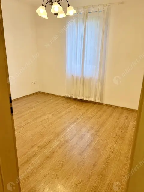 Kiadó albérlet 450000 Ft/hó áron: Budapest, XIV. kerület  Öv utca. Mérete: 120 nm, 4 szobás | Alberlet.hu - 6588913